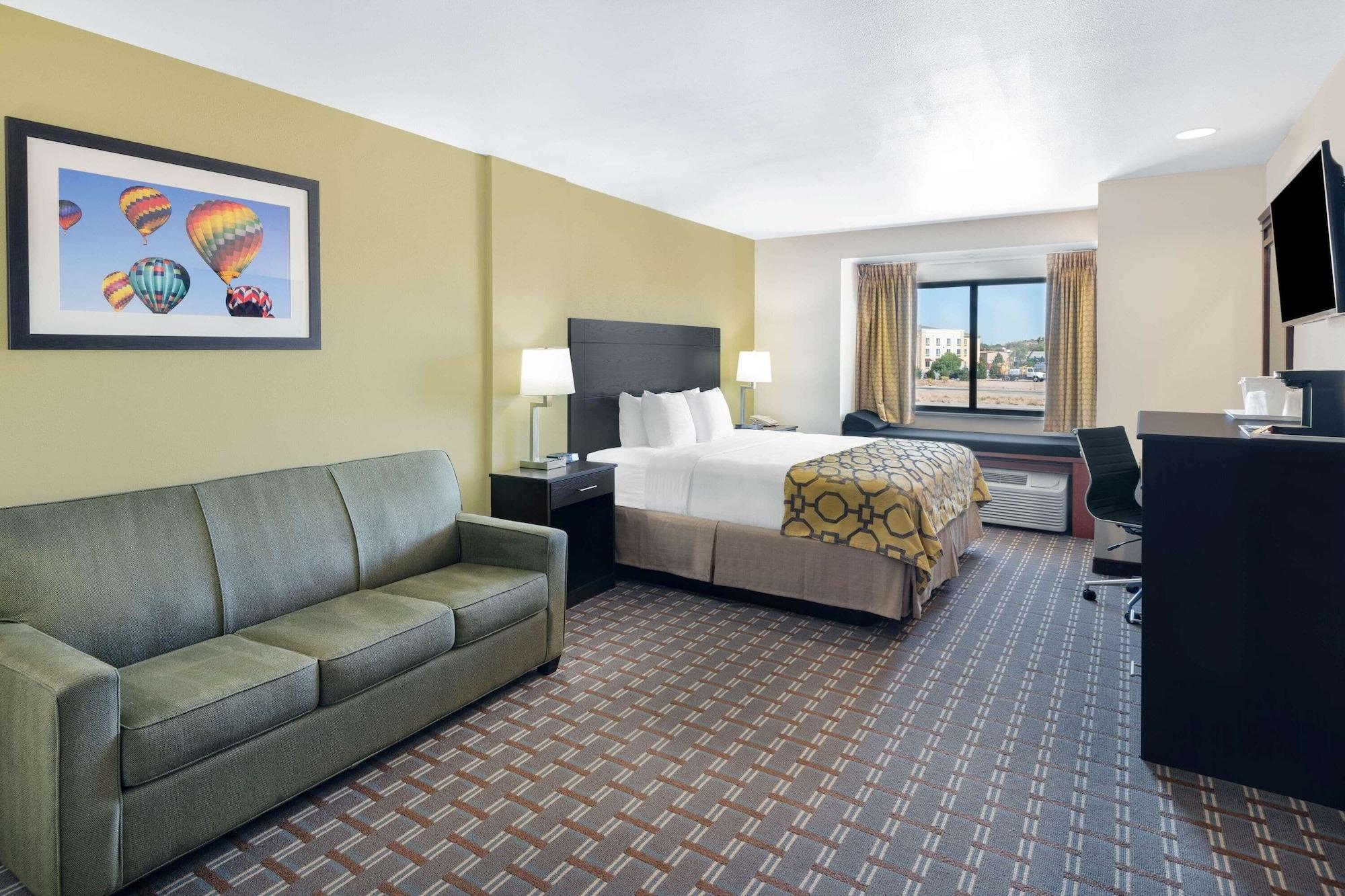 Baymont By Wyndham Farmington Hotel Exterior photo
